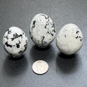 Vente en gros : Pierre de lune arc-en-ciel polie style bohème Crystalhola, pierre de guérison naturelle, cristal de haute qualité, tendance mode - Product Image 1