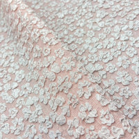 Crêpe en mousseline de soie tissée, 97% polyester 3% spandex 168gsm, tissu jacquard 3d doux et floral blanc pour robe de femme