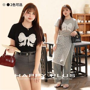Happy Plus Tee-shirt à manches courtes avec nœud brodé, haut tricoté d'été pour femme, grande taille, noir - Product Image 4