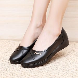 Scarpe da Spiaggia Estive in PVC per <span class=keywords><strong>Donna</strong></span>, Vendita all'Ingrosso, Tacco Basso Antiscivolo, Scarpe Casual da Lavoro per Donne e Signore - Product Image 5