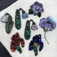 Patch à paillettes perlées fait à la main strass campanule appliques queue de canard fleur perlée pour vêtements de mode sacs chaussures décoration