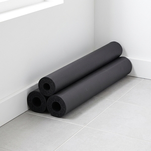 Tube thermique en caoutchouc <span class=keywords><strong>mousse</strong></span> noir, <span class=keywords><strong>isolation</strong></span> <span class=keywords><strong>pour</strong></span> climatiseurs - Product Image 1