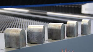 Centre de découpe et de manutention de matériaux automatisé intelligent, machine de découpe <span class=keywords><strong>laser</strong></span> à fibre pour tôles métalliques - Product Image 5