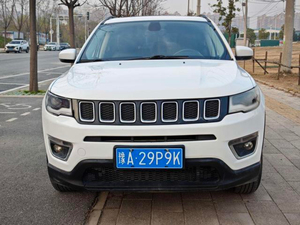 GAC <span class=keywords><strong>JEEP</strong></span> Compass 2017 200T Automático, Auto Usado, 165 CV, 5 Puertas, 5 Asientos, SUV, Auto de <span class=keywords><strong>Segunda</strong></span> <span class=keywords><strong>Mano</strong></span> - Product Image 2