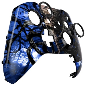 EXtremeRate Carcasa Frontal Luminosa en la Oscuridad y Anillos Decorativos de Repuesto para el Control Xbox One Elite Serie 2 - Product Image 1