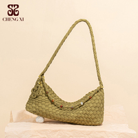 Nouveau Sac Tressé Fait Main Printemps 2026 – Sac à Main Simple et Tendance pour Femmes – Sac Bandoulière de Haute Qualité Style Dumpling