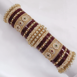 Conjunto de pulseras acrílicas chapadas en oro con piedra de pota y brazaletes elegantes de perlas para mujer - Product Image 2