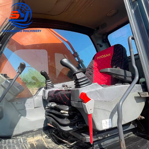 รถขุดไฮดรอลิก Doosan รุ่น 420-9 น้ำหนัก 42 ตัน พร้อมบุ้งขุด ชิ้นส่วนเครื่องยนต์หลักมือสอง - Product Image 3