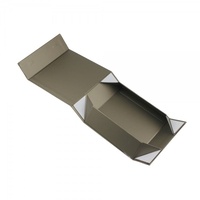 Boîte cadeau pour bijoux en carton épais de 2 mm avec fermeture magnétique, ruban, poignée, finition mate, doublure en mousse
