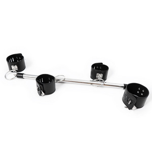 Fabricante de juguetes para adultos que utilizan esposas y grilletes para piernas de tubo de acero inoxidable, desmontables y fijos. Venta al por mayor. - Product Image 4