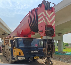 Grue sur camion Sany 220 tonnes, équipement de construction lourd d'occasion, moteur Weichai, modèle 2018, hauteur de levage 110m, pompe hydraulique - Product Image 2