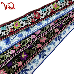 Tettuccia ricamata su misura nastro floreale indiano ricamo <span class=keywords><strong>per</strong></span> artigianato <span class=keywords><strong>abbigliamento</strong></span> biancheria da letto tende tovaglia ricamo pizzo - Product Image 1