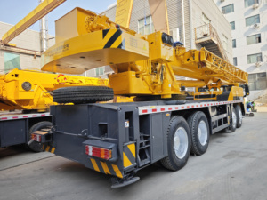 XCMG <span class=keywords><strong>Grue</strong></span> mobile télescopique d'occasion officielle QY50KA <span class=keywords><strong>Grue</strong></span> de 50 tonnes à vendre - Product Image 3