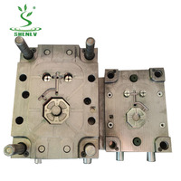 Moule d'injection plastique personnalisé OEM ODM pour connecteur de seau