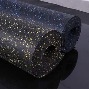 حصائر أرضية مطاطية مخصصة، حصائر لأرضيات الصالات الرياضية، لفائف حصائر مطاطية مضادة للانزلاق وعازلة للصوت - Product Image 2