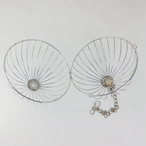 Porte-boule d'herbe pour petits animaux de compagnie en acier inoxydable Lapin Cochon d'Inde Porc hollandais Support d'herbe Boule - Product Image 3