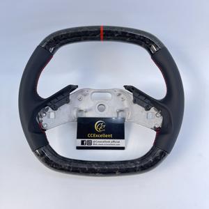 CCExcellent Volant en fibre de carbone personnalisé pour <span class=keywords><strong>Corvette</strong></span> C8 avec cuir perforé - Product Image 1