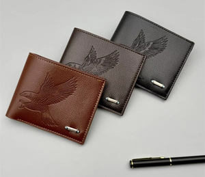 Cartera Bifold de Cuero PU de Alta Calidad para Hombre, Diseño Vintage, Delgada, con Bloqueo RFID, Múltiples Ranuras para Tarjetas, Patrón de Águila, Logotipo Personalizado - Product Image 2