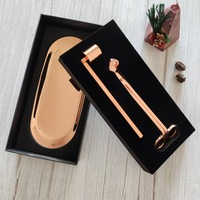 Ensemble d'accessoires pour bougies 3 en 1, coupe-mèche en métal, éteignoir, et outil pour tremper la mèche, coffret cadeau pour bougies d'aromathérapie