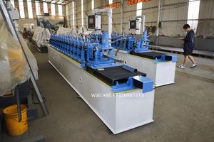 Hener Factory Hat Em Forma De Teto <span class=keywords><strong>Stud</strong></span> Omega Profile Making <span class=keywords><strong>Machine</strong></span> Metal Furring Canal Roll Forming <span class=keywords><strong>Machine</strong></span> - Product Image 2