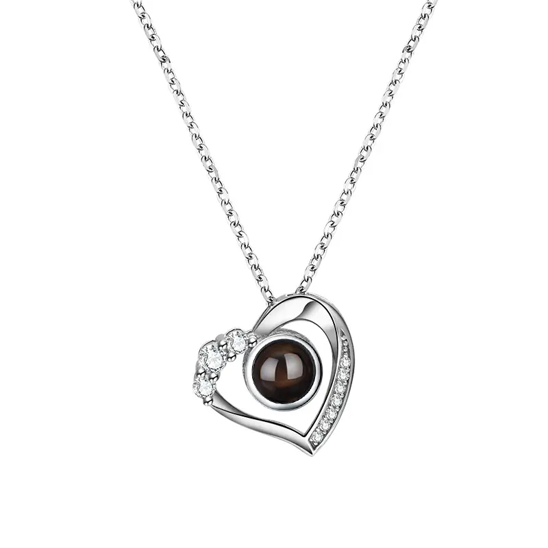 Collana di proiezione fotografica personalizzata in 100 lingue con ciondolo a forma di cuore personalizzato in argento Sterling