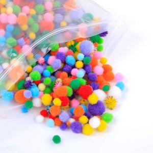 100 pièces de pompons faits à la main en polyester de tailles variées, multicolores, pour l'artisanat et les loisirs créatifs - Product Image 2
