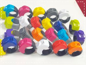 Nuevo diseño de bajo estrés Pet Trainer Ring <span class=keywords><strong>Clicker</strong></span> Equipment para perros y gatos Blister Card Packaging Productos de entrenamiento para mascotas - Product Image 6