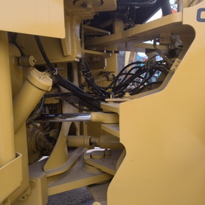 Chargeuse sur pneus Caterpillar 980g d'occasion, fabriquée en Chine, hydraulique, importée, Cat980 - Product Image 5