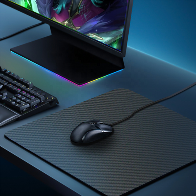 Best Quality Custom Printed Real Carbon Fiber Matte Surface Durable Luxury Gaming Mouse Pad with Custom Logo