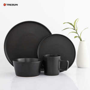 Factory Wholesale High-quality European-style Exquisite 16-piece Black Porcelain Dinnerware <b>Set</b> Matte Stoneware Plate <b>Set</b> - Product Image 2