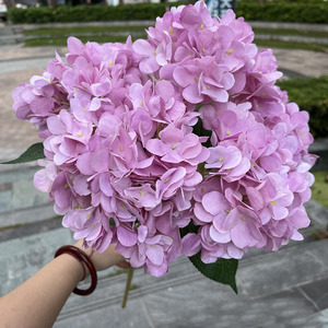 Haute Qualité Européenne 5 Tête Fleurs Artificielles Réaliste Bourgogne Hortensia Table De <span class=keywords><strong>Mariage</strong></span> Vase <span class=keywords><strong>Décoration</strong></span> - Product Image 2
