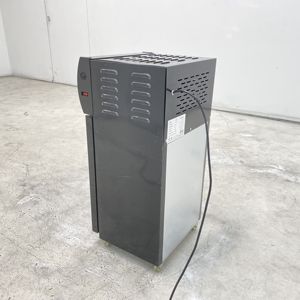 <span class=keywords><strong>Mini</strong></span>-réfrigérateur à boissons lumineux personnalisé conçu pour mettre en valeur les thés glacés pétillants dans les zones de bars urbains branchés - Product Image 6