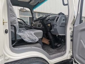 Howo 4*2 vacuna camión refrigerado para mantener y entregar frigoríficos de la vacuna - Product Image 4