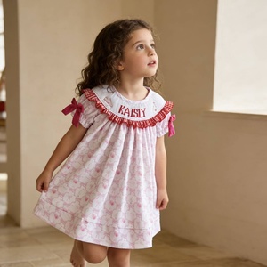 Vestito Estivo in Cotone per Bambine con Collo Tondo, Smock Fatto a Mano, Fiocco <span class=keywords><strong>Rosso</strong></span>, Stampa Floreale e Maniche a Volant - Product Image 1