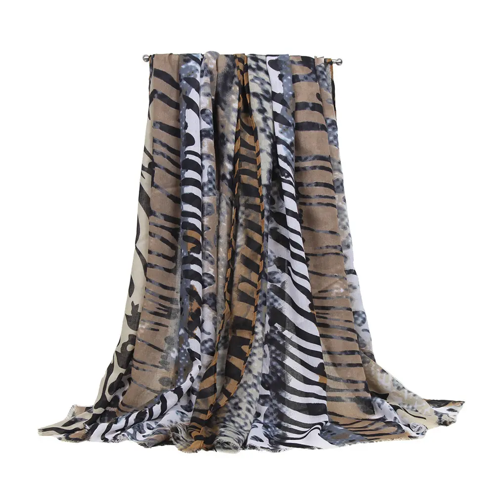 Latest Design Fancy Leopard Pattern Cotton Scarves Shawls Women Large Head Scarf Luxury Animal Print Viscose Hijab Scarf