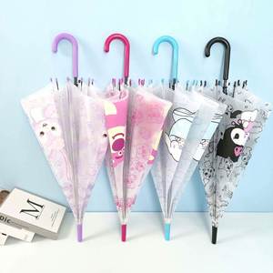 Parapluies de golf publicitaires économiques, modernes, avec armature en fibre de verre, manche droit en bois avec crochet, portables, non rotatifs, en pongee 190T - Product Image 1