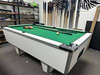 Table de billard commerciale moderne de 7 pieds/8 pieds Table de billard à pièces en ardoise Table de billard de jeu à pièces avec système de retour à billes