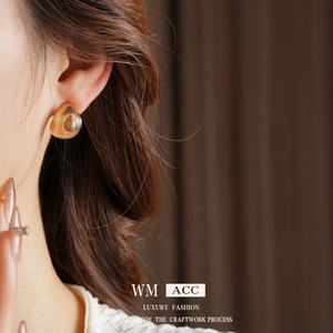 ต่างหูทรงหยดน้ำหินธรรมชาติทรงเรขาคณิตชุบทองเหลืองสีทองสไตล์วินเทจเรโทรสุดหรูหราทันสมัย - Product Image 3