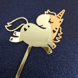 Adorno de pastel de <span class=keywords><strong>unicornio</strong></span> de acrílico de tamaño personalizable para fiesta temática suministro de decoración de pasteles - Product Image 2