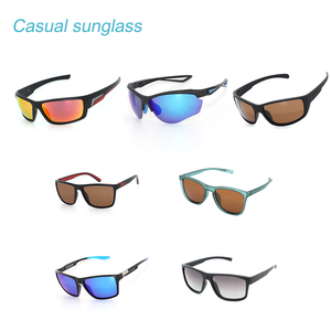 Gafas <span class=keywords><strong>de</strong></span> <span class=keywords><strong>Sol</strong></span> Deportivas Unisex para Exteriores con Lentes Polarizadas UV400, Armazón Cómodo <span class=keywords><strong>de</strong></span> TR90 con Lentes <span class=keywords><strong>de</strong></span> TAC para Hombre - Product Image 4