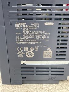 Convertisseur de fréquence PLC triphasé 220V FR-E820-0.75K-1 - Product Image 3