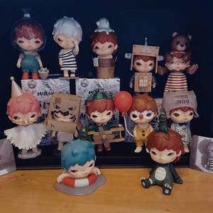 POPMART Hirono Little Rascal Series Blind Box Figurine Miniature en PVC à l'échelle 1/12, Jouet de Collection Tendance pour <span class=keywords><strong>les</strong></span> Fans d'Anime - Product Image 3