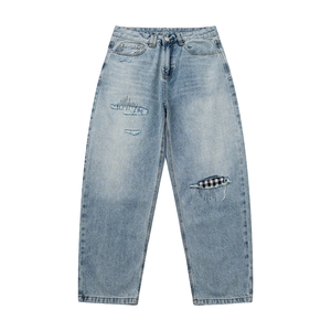 Jeans pour hommes bleu clair délavé à l'acide, déchiré, avec doublure à carreaux et patch, coupe ample et fuselée, style streetwear décontracté pour le quotidien - Product Image 2