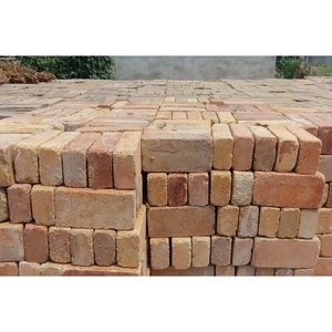 Fire Clay Reclaimed Old Red  Bricks - Product Image 2