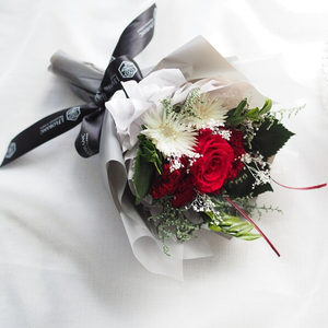 Valentines Day Preserved Flowers Bouquet <strong>Red</strong> Forever Eternal <strong>Rose</strong> Mini Flower Bouquet Gift for Mother/Wife/Girlfriend - Product Image 1