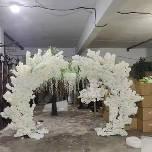 Künstliche Blumen weiße Sakura Kulisse Indoor Outdoor Hochzeit Party Bühnen-Dekorationen Kirschblütenbaum Metallbogen