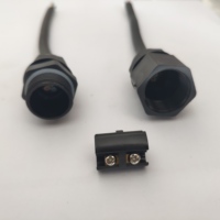 Connecteur de câble d'alimentation personnalisé anti-siphon 2-5 broches, étanche IP67/IP68, prise femelle vers mâle avec une tension de 50V-250V et une intensité de 2A-10A