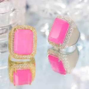 Fashion New Colored Gems Jewelry Temperament Inlaid Atmosphere Colored Gems Ring 5A Zircon Ring