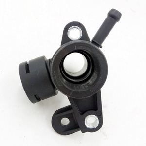 Brida de refrigerante de plástico para Volkswagen Audi 06J121132G, material PP circular - Product Image 4