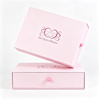 Boîte à tiroir rigide rose écologique personnalisée avec poignée en corde pour l'emballage de chaussettes en fourrure et de vêtements, personnalisation en petites séries disponible